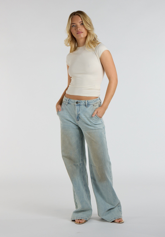 LAURYN - MEDIUM WASH DIRTY TINT